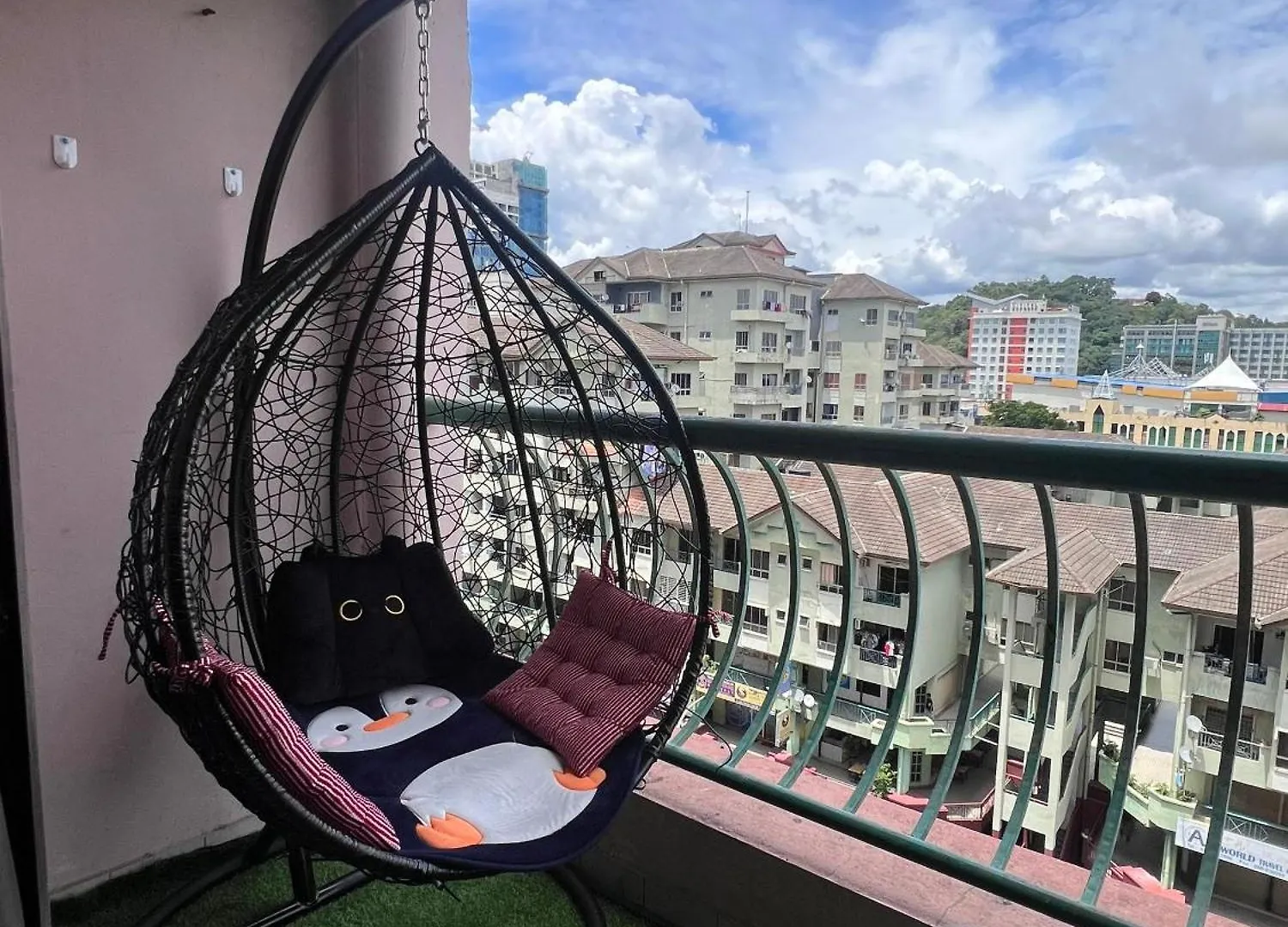 Apartment Adikbongsu Homestay Marina Court Kota Kinabalu